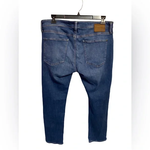 Mavi Jeans Mens 36x30 Blue Denim Marcus Slim Straight Leg Destroyed Knees - Picture 2 of 6